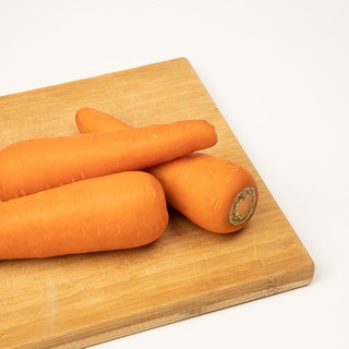 蝦皮生鮮 紅蘿蔔 600g±10%(約2-4入)菜霸子嚴選 假日正常送