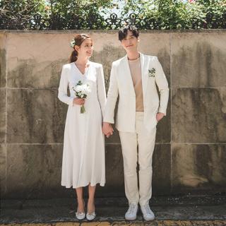 輕婚紗 2020新款 緞面 簡約 森系 韓版 結婚 宴會 白色 禮服 女 旅拍 輕紗 出門