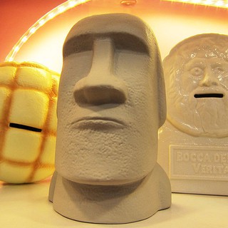 現貨! sunart 摩艾石像 存錢筒(貯金箱)，高16公分，日本原裝進口。復活節島moai石像再現! 還敢亂花錢嗎