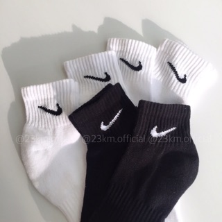 23公里 Nike 中筒襪 經典logo 舒適 運動襪 基本款 素 黑 白 長襪 襪子 送禮