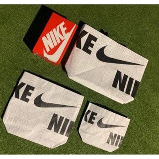 ت現貨☀︎︎☀︎︎☀︎︎❤️韓國🇰🇷代購—韓國限量發售Nike時尚環保購物袋系列☀︎︎☀︎︎☀︎︎