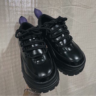 1996•時髦個性款皮面厚底鞋鬆糕鞋