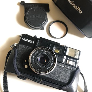 MINOLTA HI-MATIC AF-D 底片相機 (附電池、鏡頭保護鏡、鏡頭蓋及原廠皮套